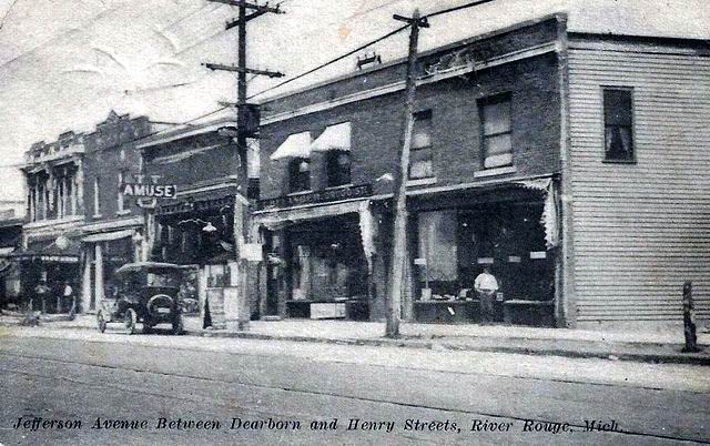 Lancaster Theatre - As The Amuse U From Jordan (newer photo)